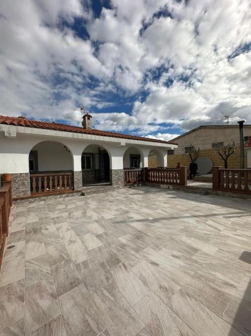 Villa Los Cantos 托萊多 外观 照片