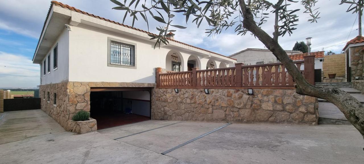 Villa Los Cantos 托萊多 外观 照片